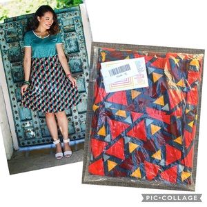 NEW! $35 LULAROE AZURE Skirt XL Bright Geometric Triangles